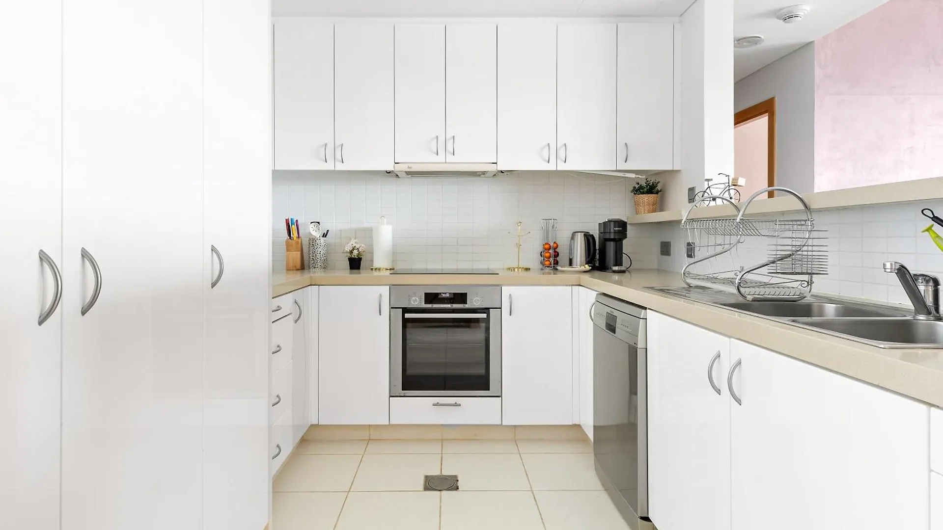 Silkhaus Modern 2Bdr Near Banks Of Al Rahah Διαμέρισμα Αμπού Ντάμπι